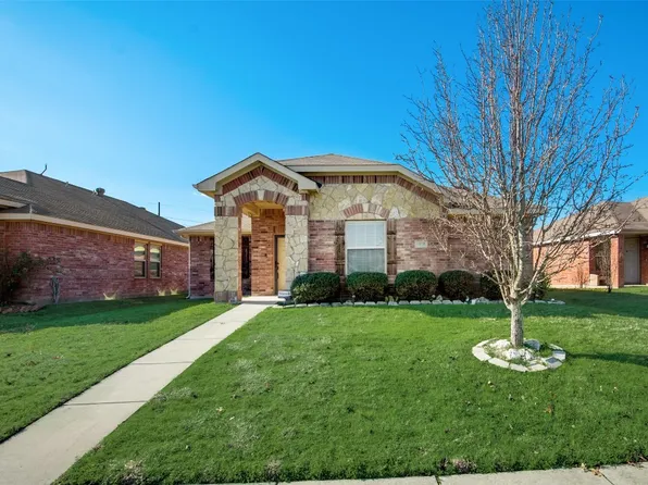 1808 Pioneer Way, Lancaster, TX 75146