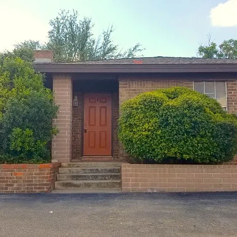 2509 Haynes Dr #B Photo 1