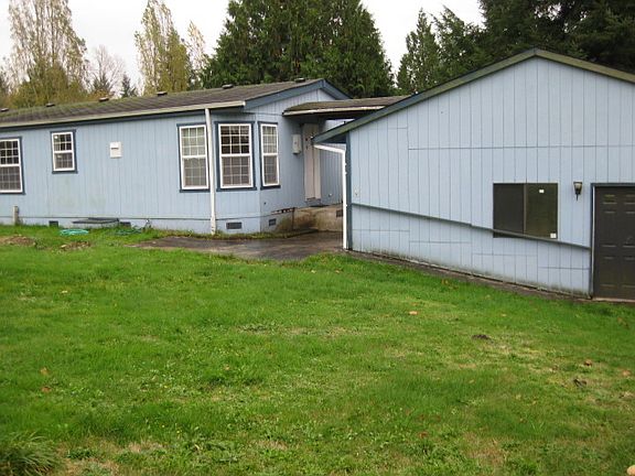 2nd image of 3727 Milton Ln NE