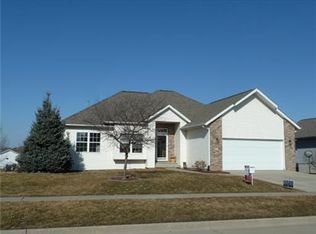 85 Vixen Ln, North Liberty, IA 52317