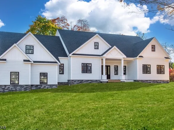 6 Joan Dr, Montville Twp., NJ 07045