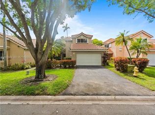 237 NW 100th Ave, Plantation, FL 33324