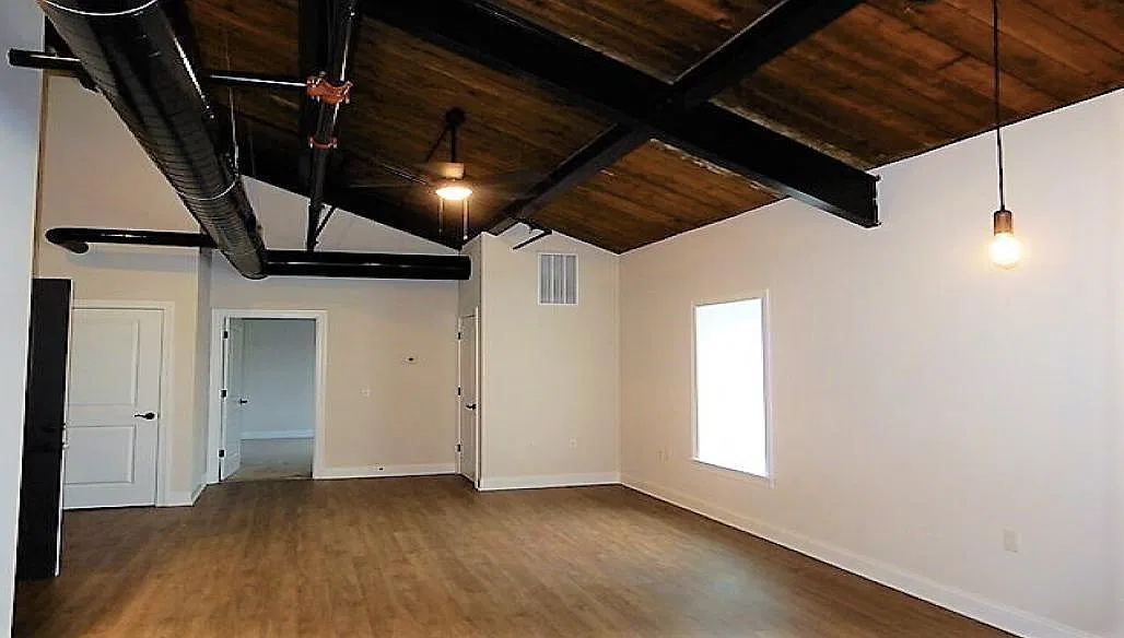 1 bed, $1,900 — Photo 1