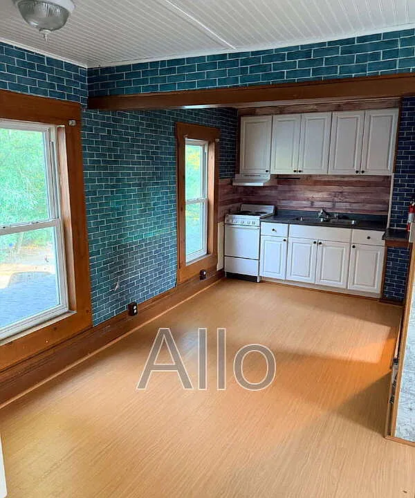 1200 Rising Sun Rd #2