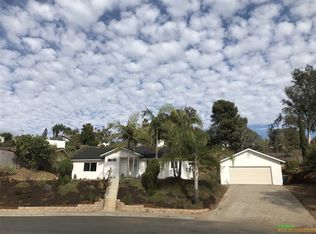 536 Gail Dr, Vista, CA 92084