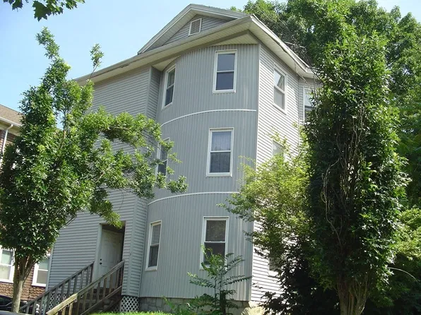 6 Lucian St, Worcester, MA 01603
