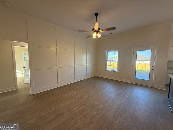 3rd image of 6 Jack Kennedy Rd