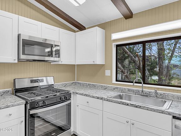 5th image of 5908 Middle Fork Dr