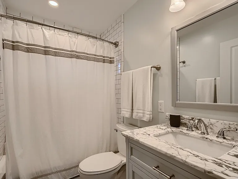 1149 Vista Trl NE — Photo 22
