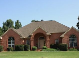 406 Jubilee Cir, Bonaire, GA 31005