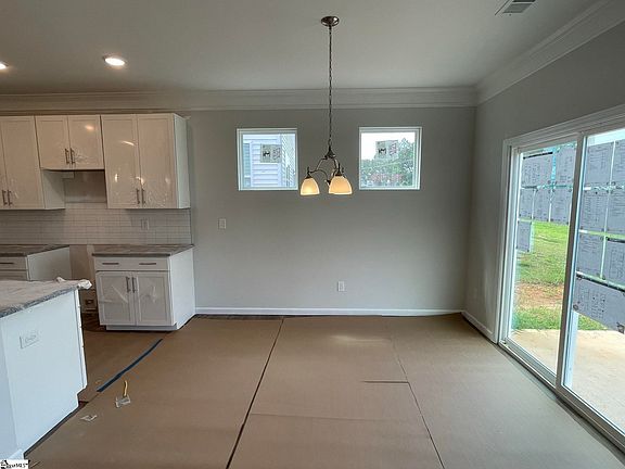 5th image of 6019 Haddington Dr Lot 5