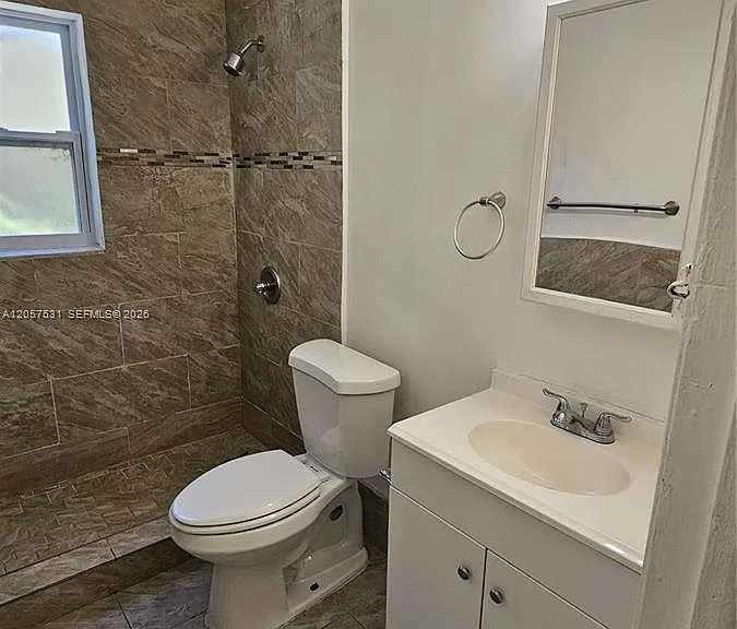 850 SW 6th Ct #3 — Photo 12