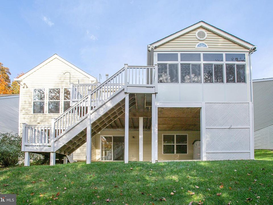 1st image of 20 Dayton Cir