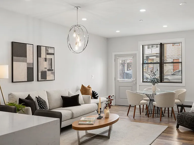 181 Bennington St #1 — Photo 14