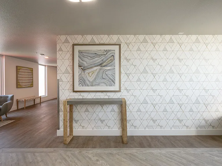 Hollis Oak — Photo 9