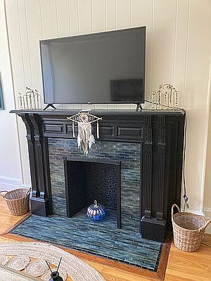 3rd image of 41 W 69th St APT 7