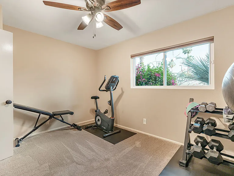 43260 Silktree Ln — Photo 12