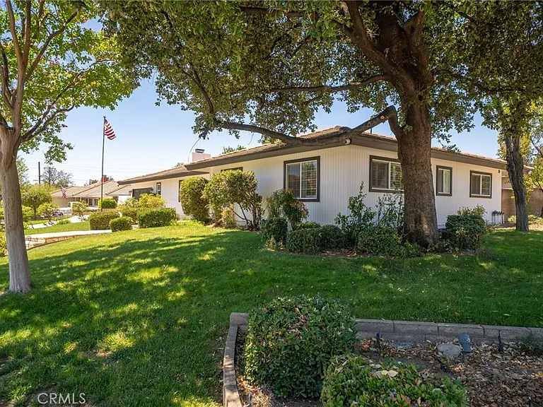 1025 Kent Dr — Photo 34