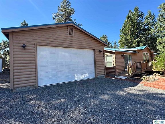 2nd image of 687-010 Cedar Way