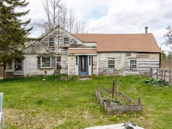 433 North Road, Deering, NH 03244