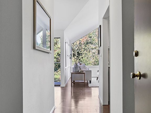 3rd image of 19414 Aurora Avenue N #301
