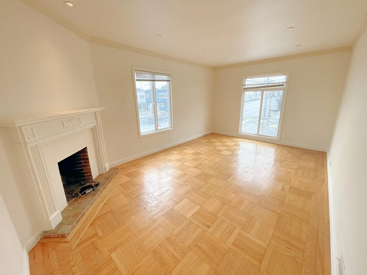 Building Photo - 1801 29th Ave