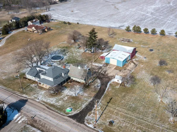 710 Pleasantville Rd NW, Baltimore, OH 43105