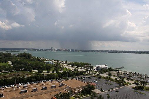 3rd image of 1180 Gulf Blvd APT 1806