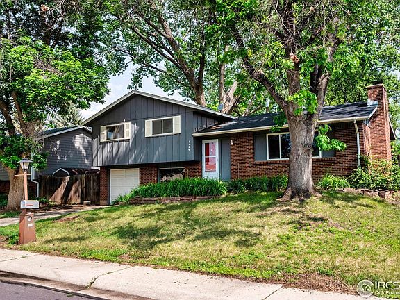 3rd image of 1426 Brookfield Dr
