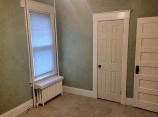 1091 Glenwood Blvd #1R, Schenectady, NY 12308