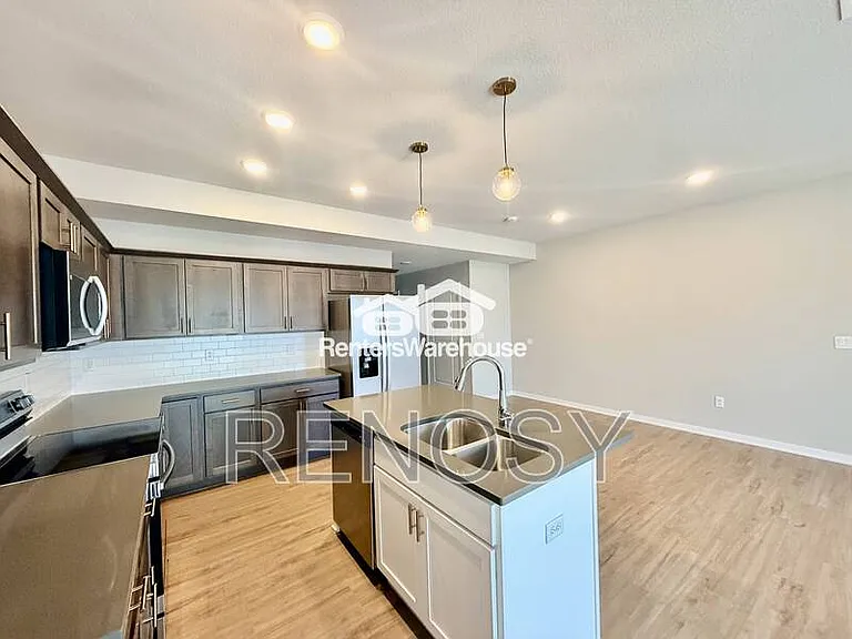 3620 NE Marissa Ln — Photo 5