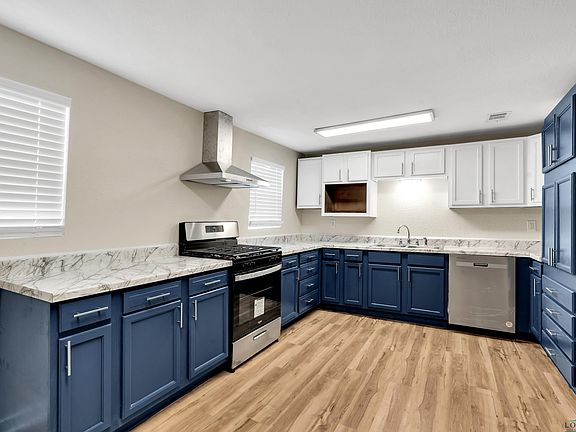 2nd image of 335 Main St