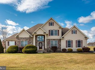 24 Tyoaka Dr, Littlestown, PA 17340