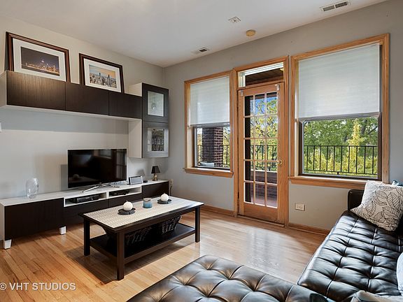 2nd image of 2235 N Saint Louis Ave #3