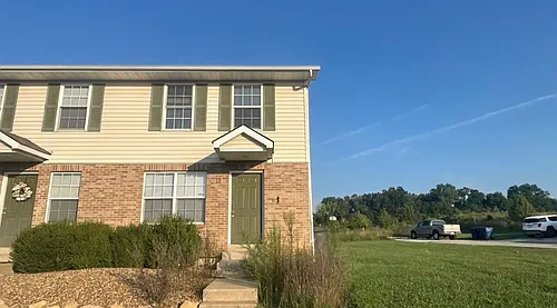 11 Kingston Dr Photo 1
