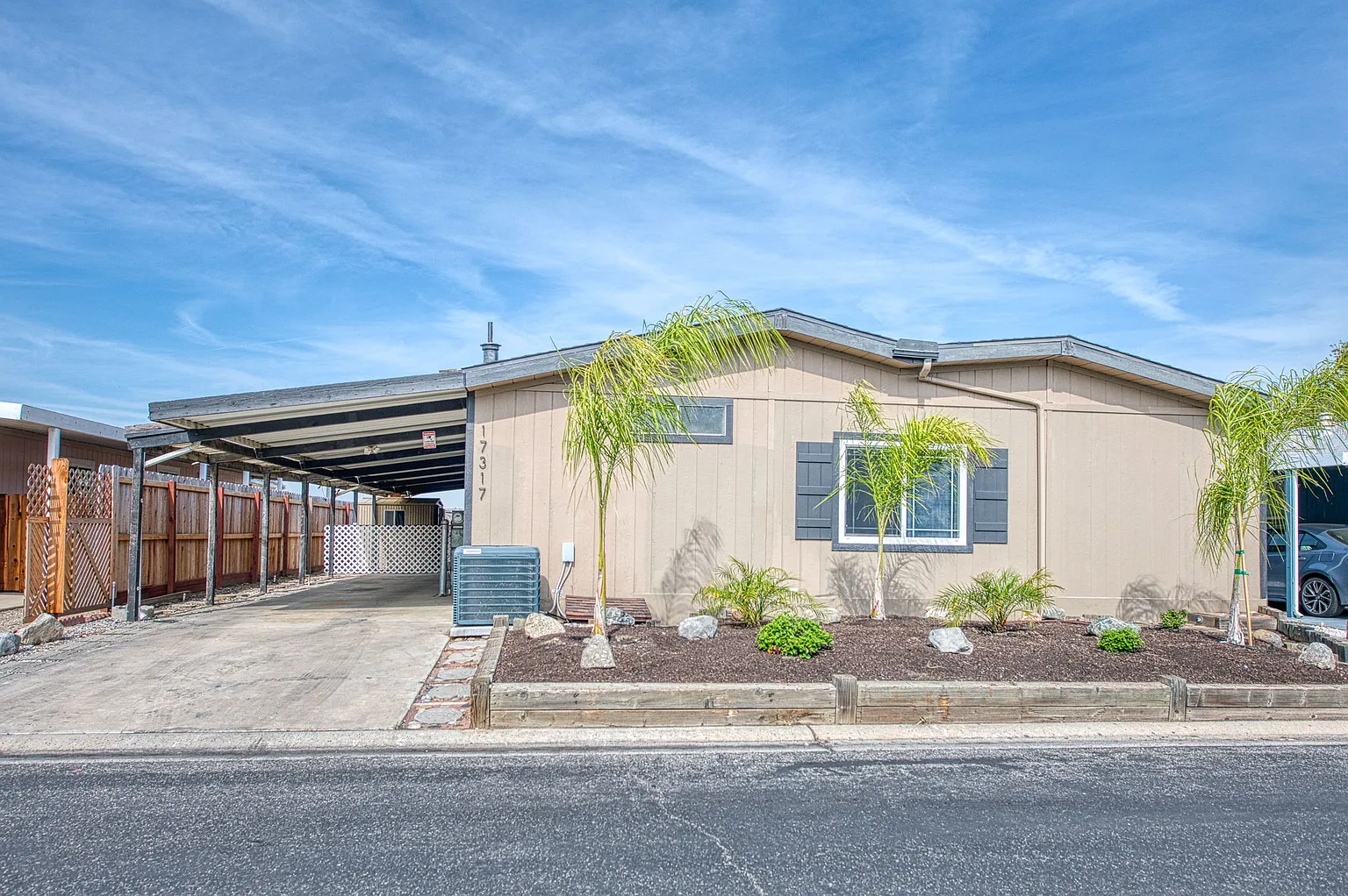 17317 Parkcliffe Ln photo 1