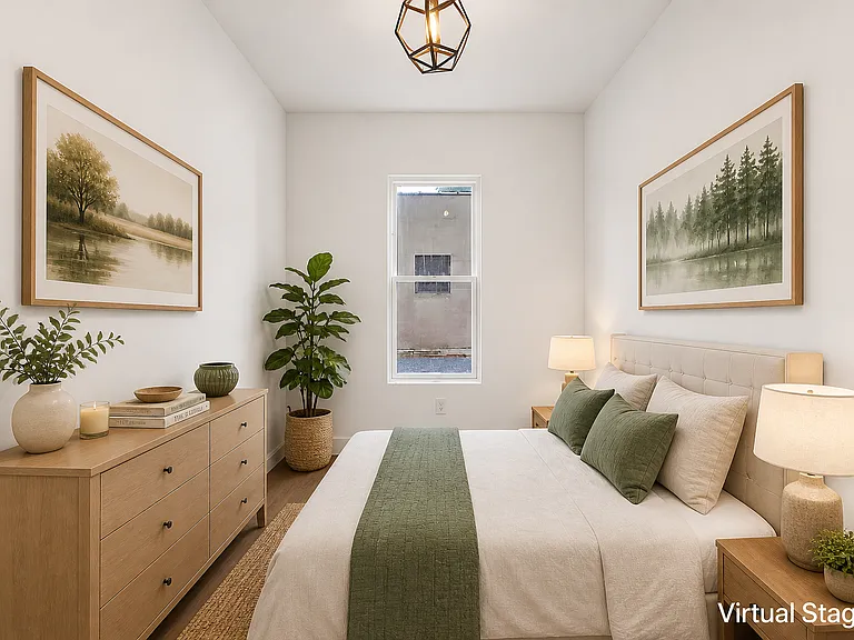 1612 Centre St #1R — Photo 4