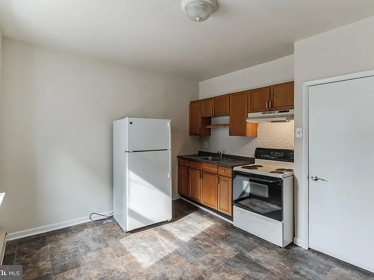 1305 N Lawrence St #1 — Photo 13