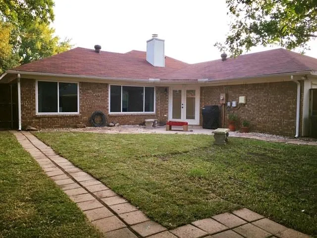 624 Harrison Dr — Photo 15