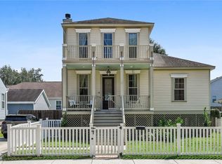 6915 Fleur De Lis Dr, New Orleans, LA 70124