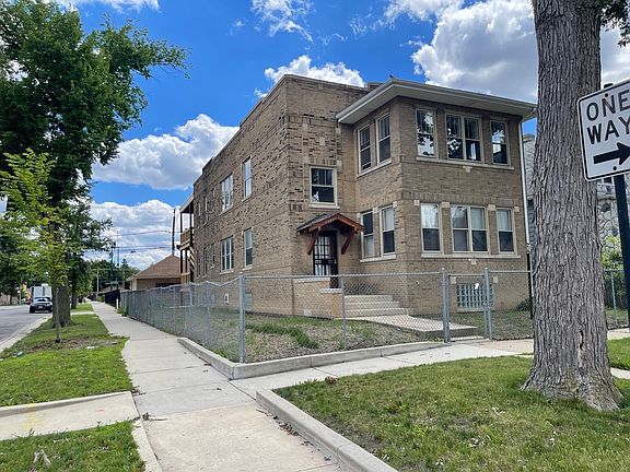 2nd image of 5901 W Rice St