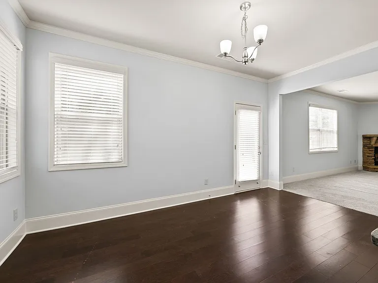 3845 Alden Pl — Photo 17