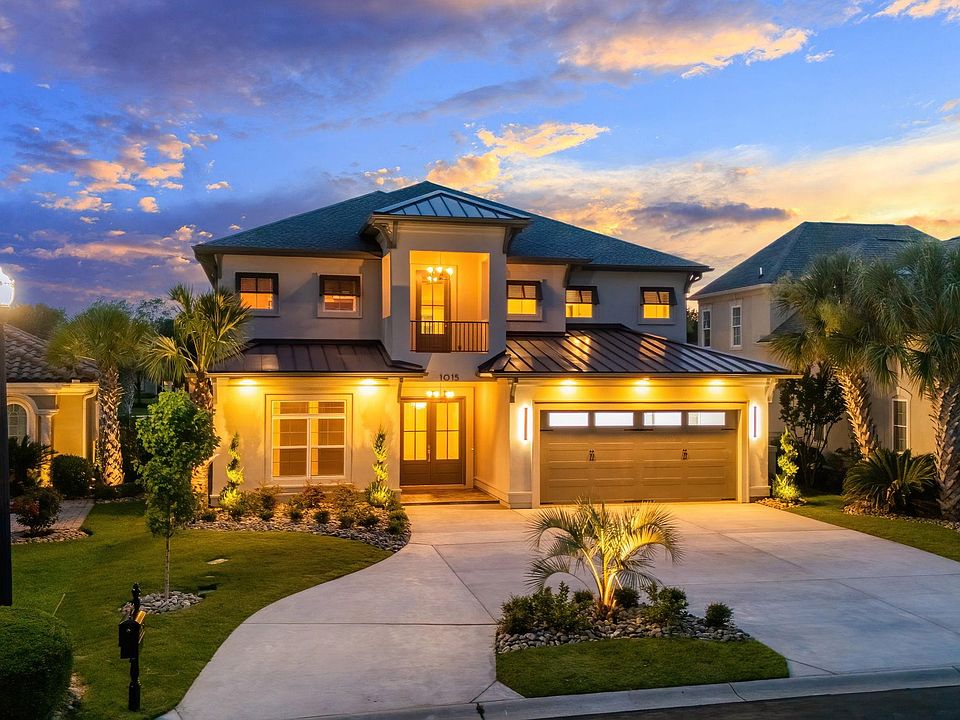 1st image of 1015 Bluffview Dr.