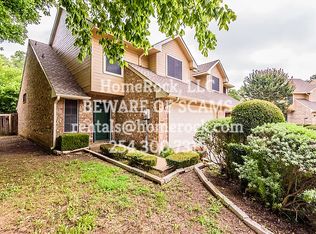 447 Oak Leaf Dr, Duncanville, TX 75137