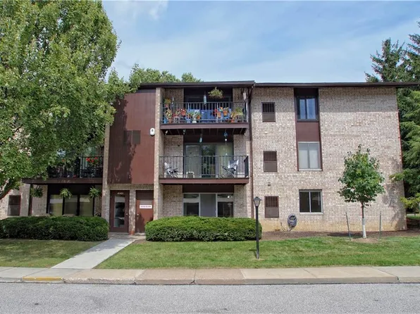16465 Heather Ln #F104, Middleburg Heights, OH 44130