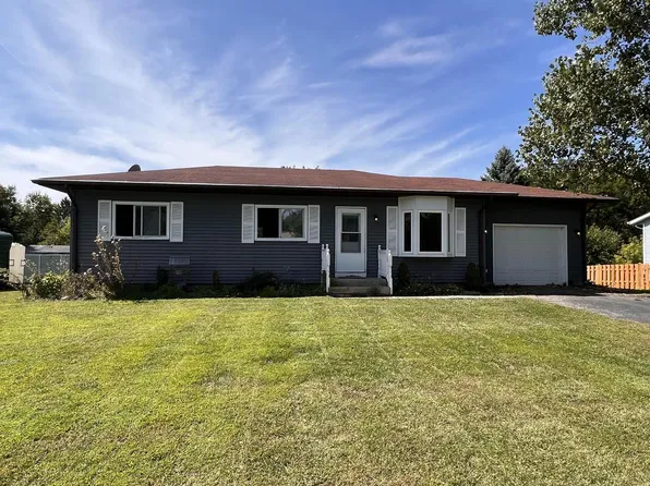 197 Ballard STREET, Sharon, WI 53585