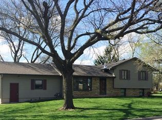 1013 Ratcliffe Dr, Marshalltown, IA 50158