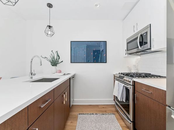 401 Rutland Rd APT 4B