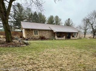 9010 Gale Rd, Goodrich, MI 48438