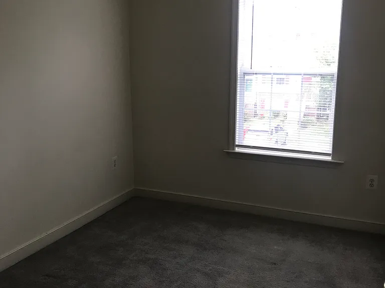 13005 Taxi Dr — Photo 23